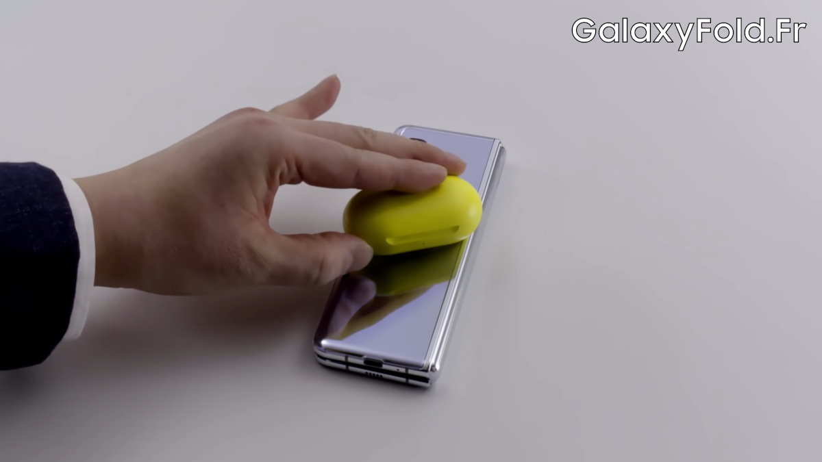 Fonction powershare entre le Galaxy Fold et les Galaxy Buds Fonction powershare entre le Galaxy Fold et les Galaxy Buds